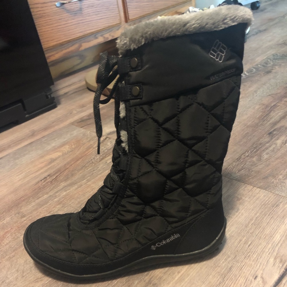 Women’s Columbia boots